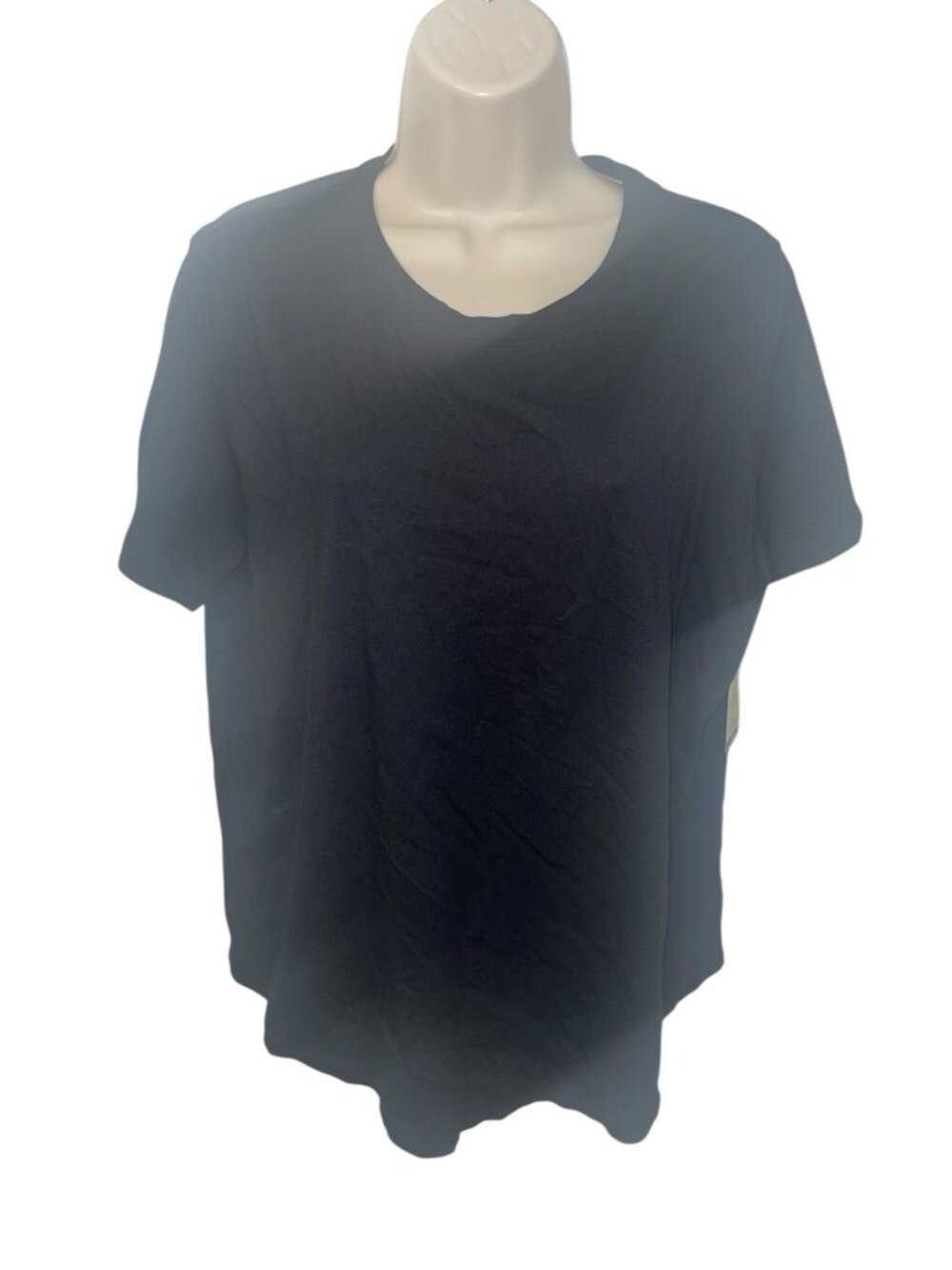 TIME AND TRU Women's Plus 0X (14W) Black Semi-Fitted Core Crewneck Tee Shirt